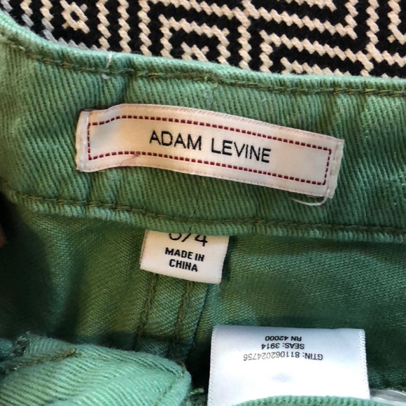 Adam Levine high waisted shorts - Picture 4 of 4